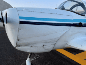 airplane engine oil leak